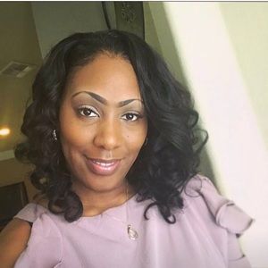 Meet your Posher, Latasha